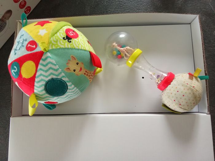 Coffret éveil des sens Sophie la girafe - photo numéro 3