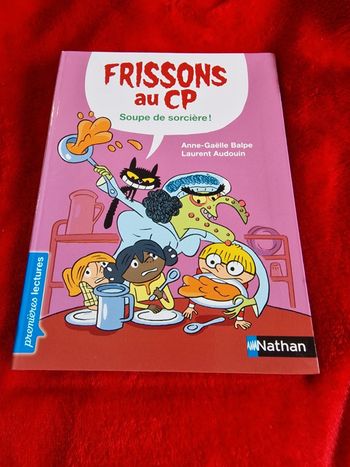 Livre frissons au CP la fantôme en maillot de bain