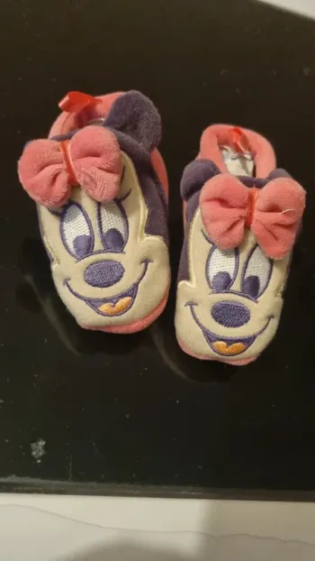 Chaussons minnie Neuf