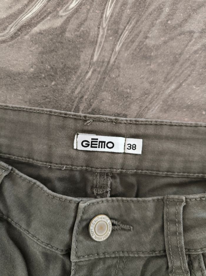 Short Gémo 38 - photo numéro 6