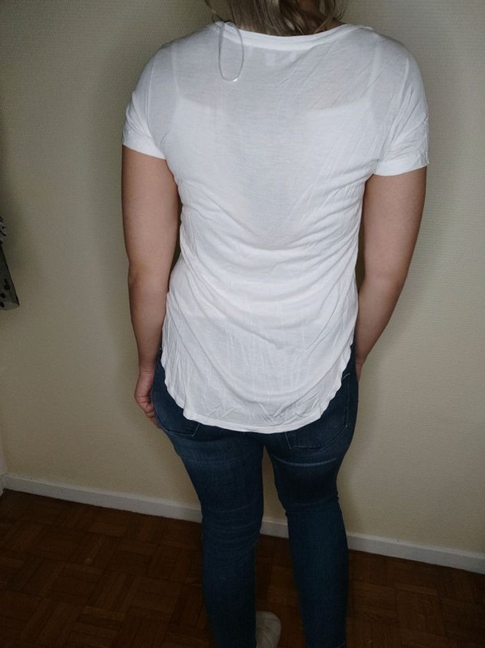 Tee shirt - photo numéro 2