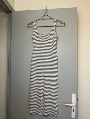 Robe moulante Bershka