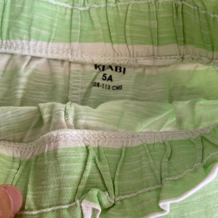 Short fille - photo numéro 2