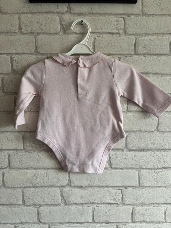 Body Disney Baby Primark taille 6 - 9 mois - photo numéro 3