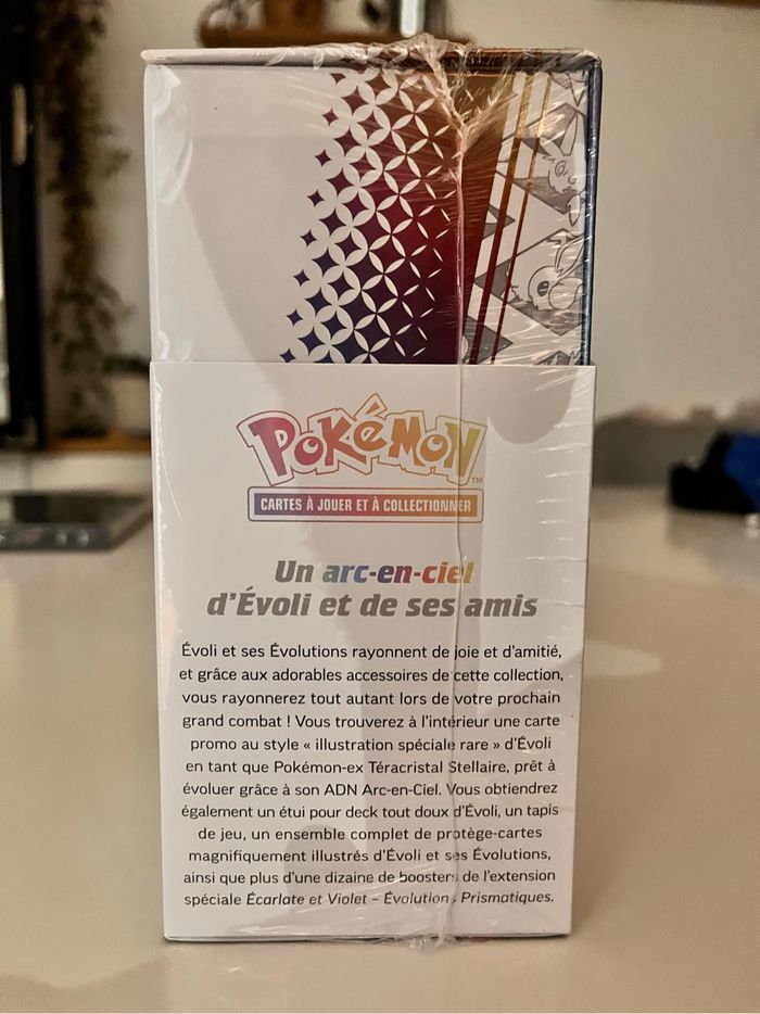 Coffret Super Premium Collection Évolution prismatiques - Pokémon EV 8.5 - photo numéro 3