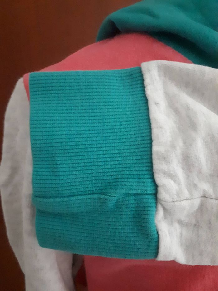 Sweat - photo numéro 3