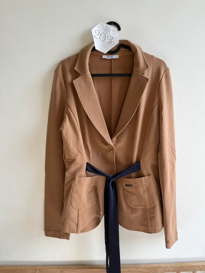 Blazer Liu-Jo camel avec ceinture bleu - photo numéro 4