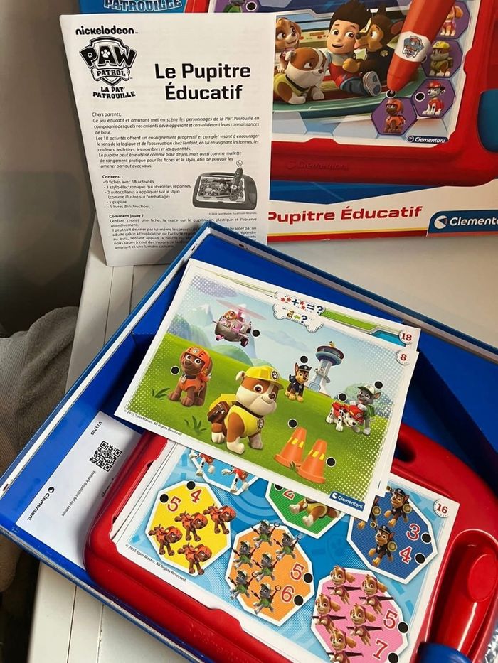 pupitre éducatif Pat’Patrouille de la marque Clementon