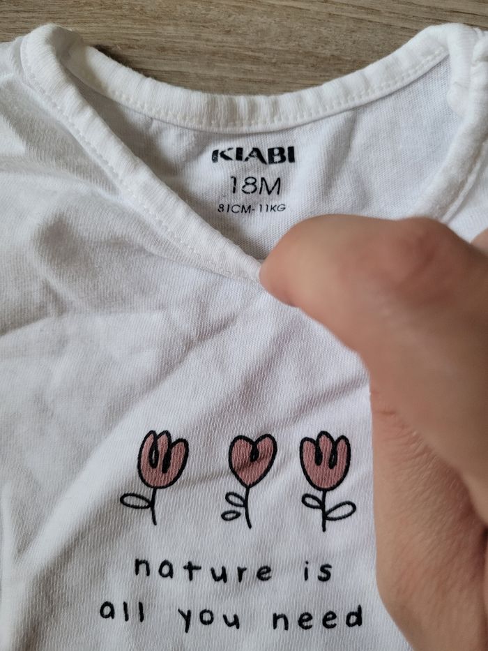 Lot de 4 t-shirts manches longues  taille 18 mois - photo numéro 5