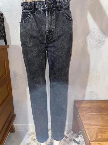 Jean Mom Bershka t36 tbe