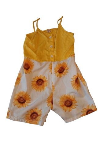 Combi-short légère jaune et blanche taille 8 ans