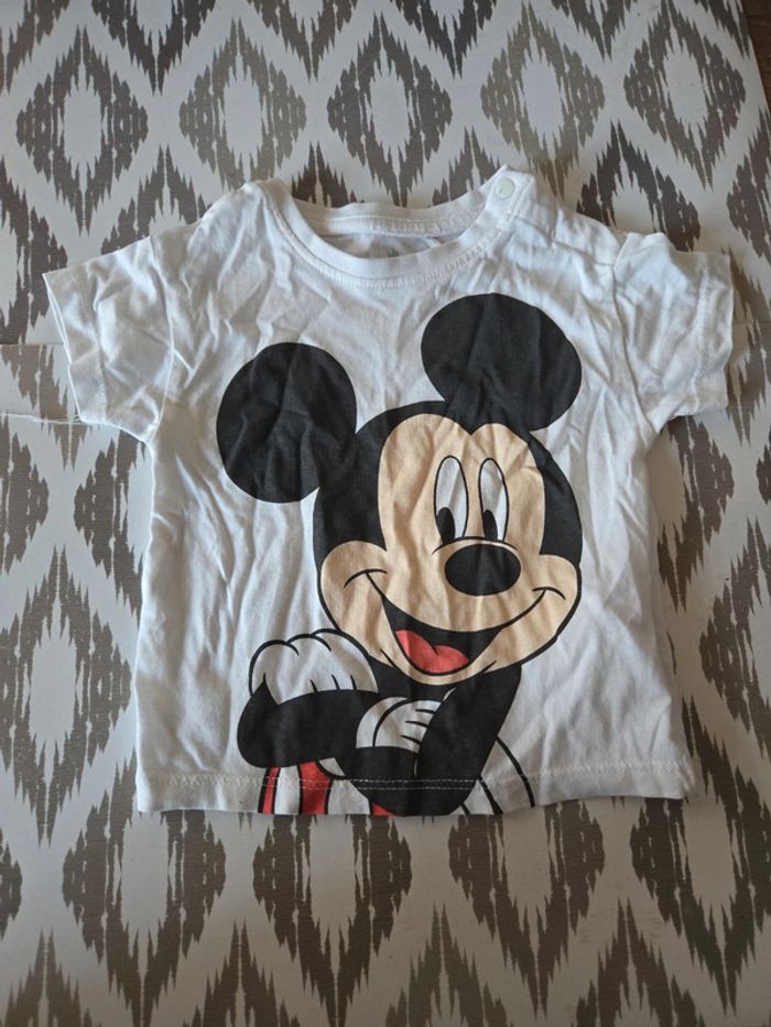Tee shirt