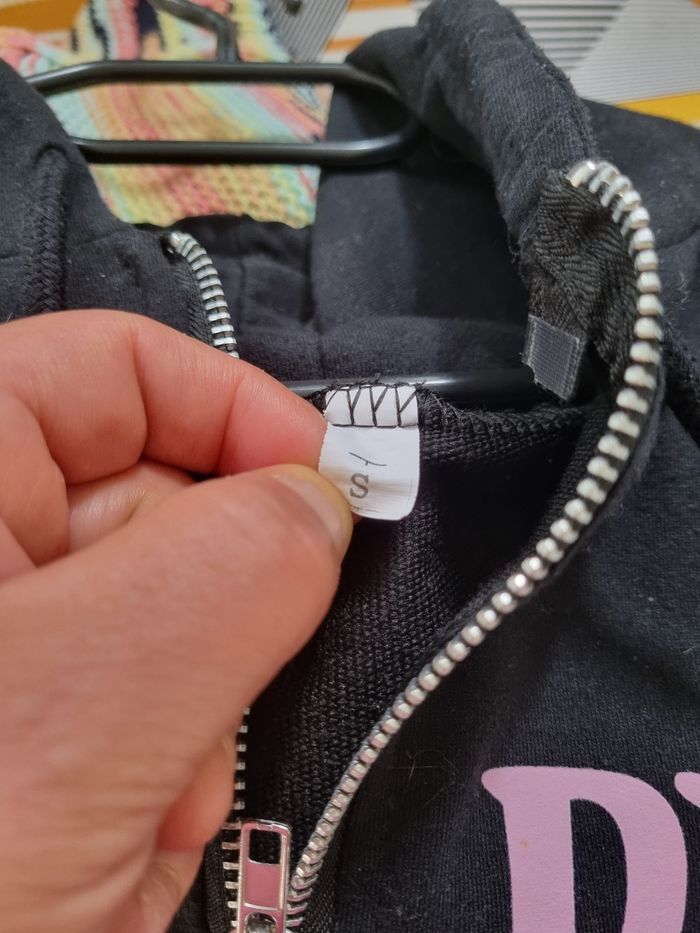 Gilet Blackpink taille S - photo numéro 3