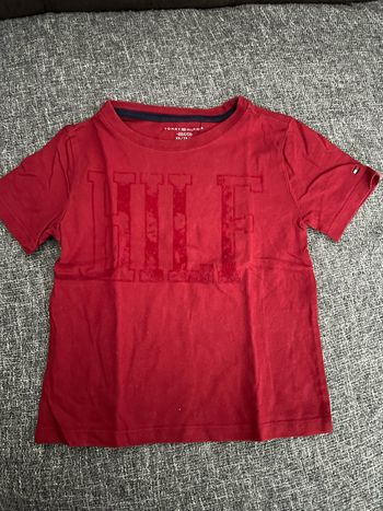 t-shirt tommy hilfiger