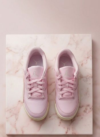 Jordan fligth neuves taille 38