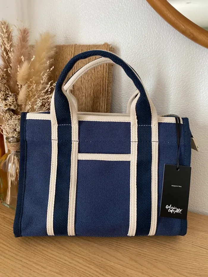 Sac à main / bandoulière Galeries Lafayette bleu marine neuf - photo numéro 2