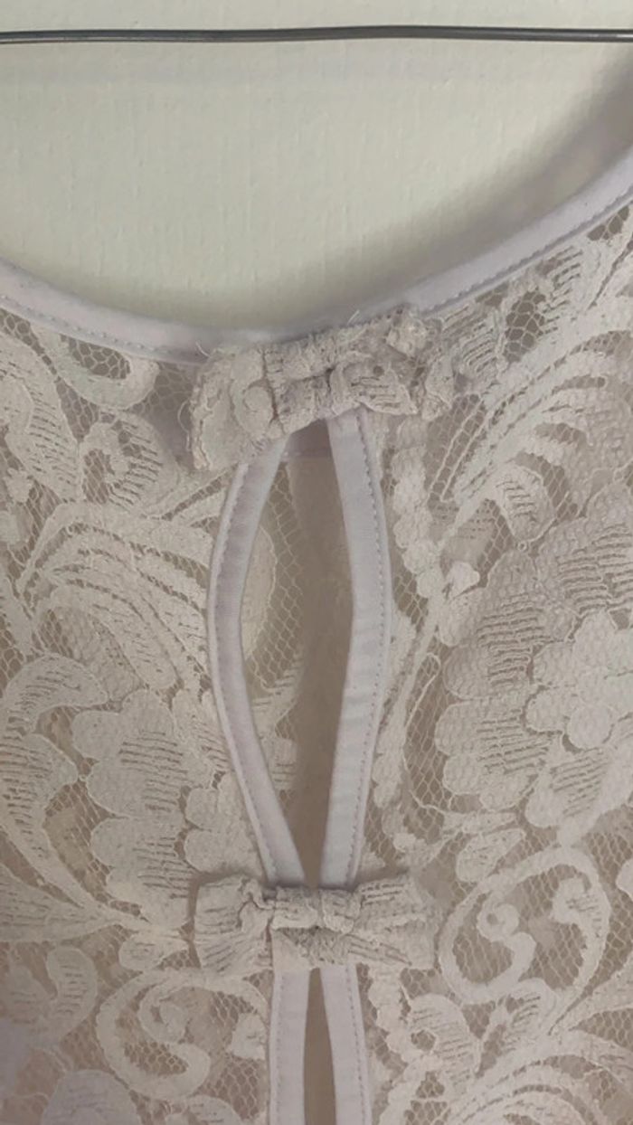 Débardeur en dentelle - photo numéro 3