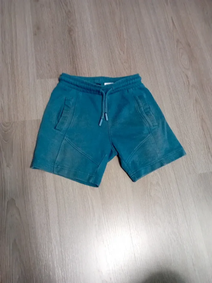 Short kiabi 6 ans