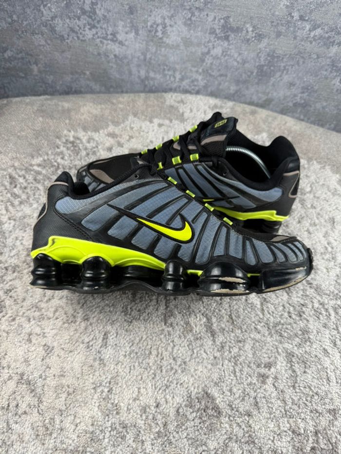 Nike Shox TL ThunderStorm - Black & Grey & Yellow - photo numéro 6