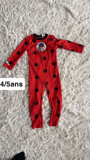 Déguisement 4/5ans