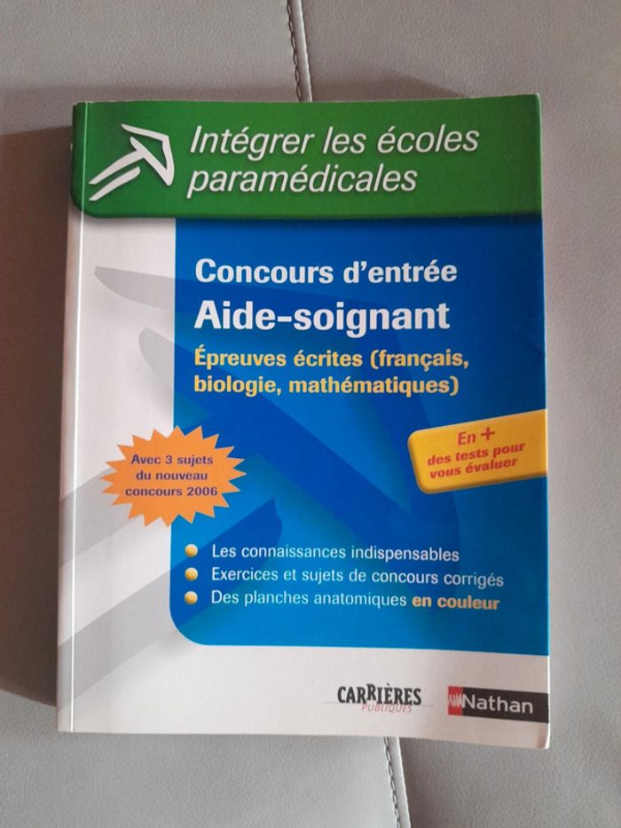 Livre pour passer le concours d'entrée aide-soignant
