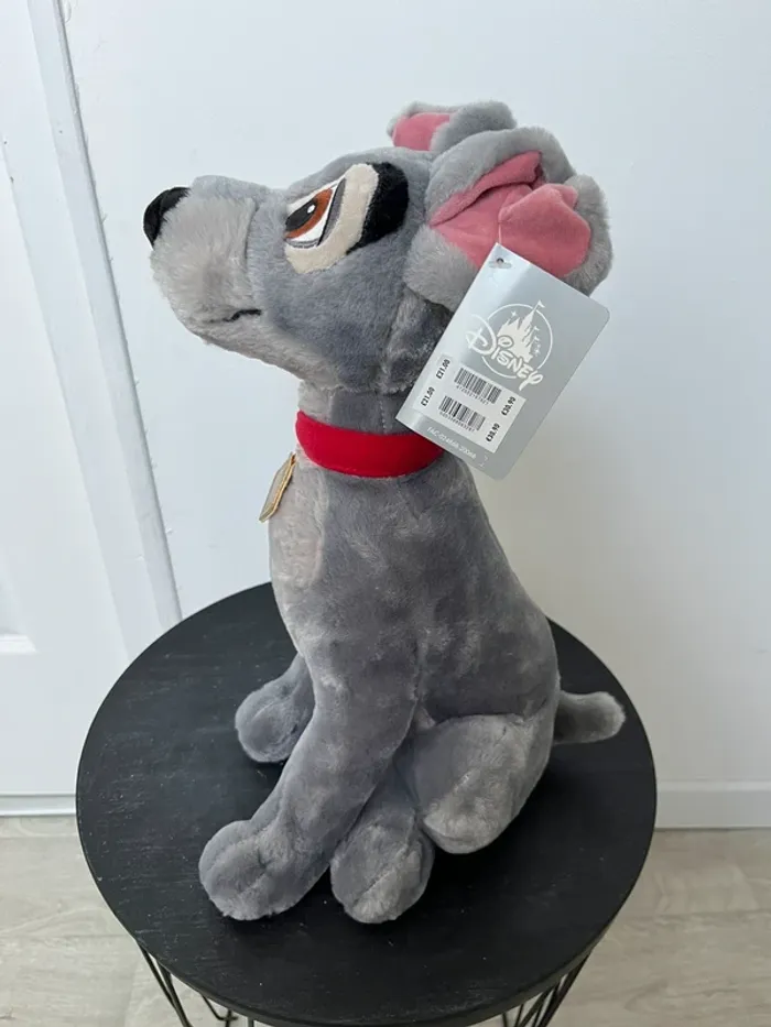 Peluche Le clochard dans La belle et le clochard - photo numéro 2