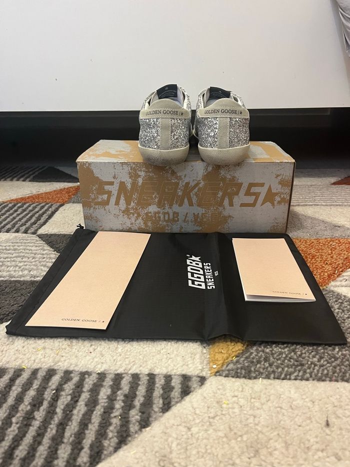 Basket golden goose taille 40 - photo numéro 4