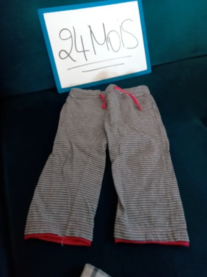 Lot de 7 jeans pantalons 24mois - photo numéro 10