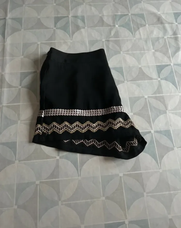 Short femme - B&K Style - 42 / XL - Très bon état - photo numéro 3