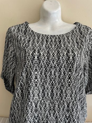 Blouse  motif noir/blanc ONLY