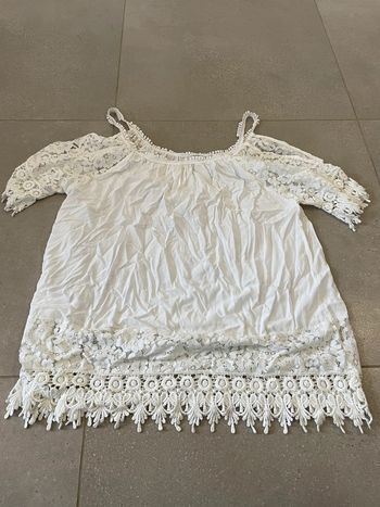 Haut blanc en très bon état, taille 2XL,