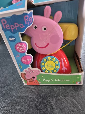 Téléphone en forme de Peppa Pig