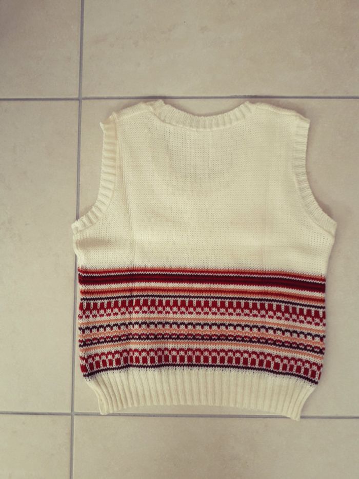 Pull sans manche - 8 ans - photo numéro 2