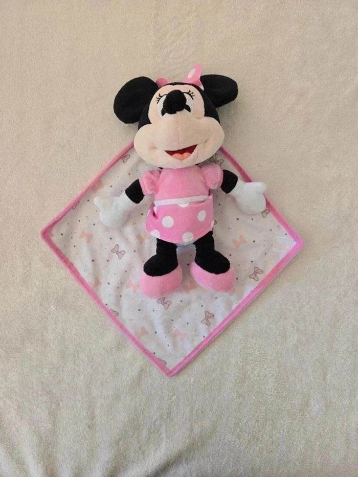 Doudou minnie
