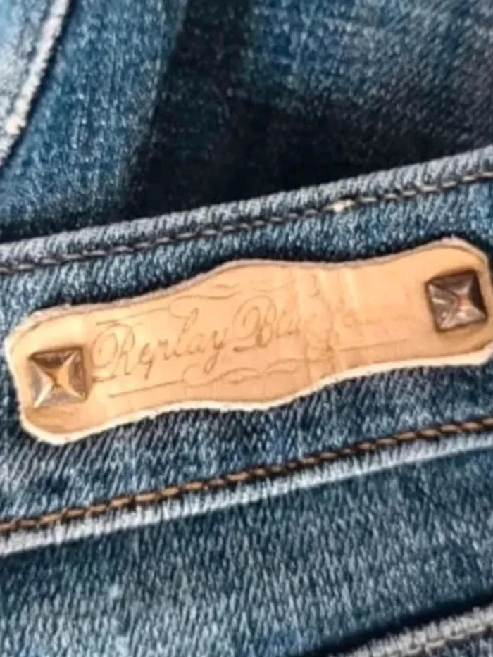 Jean Replay modéle roxanne ,coupe slim ,taille basse ,extensible - photo numéro 9