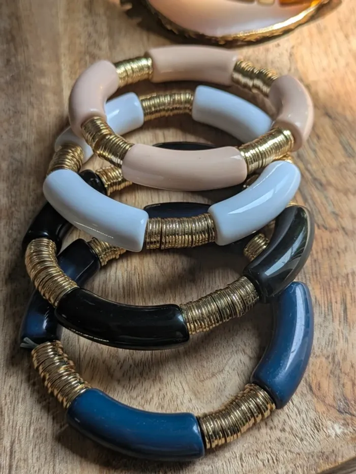 Bracelet tube acrylique tendance