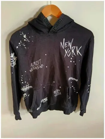 C16 sweat noir H&M 13-14 ans