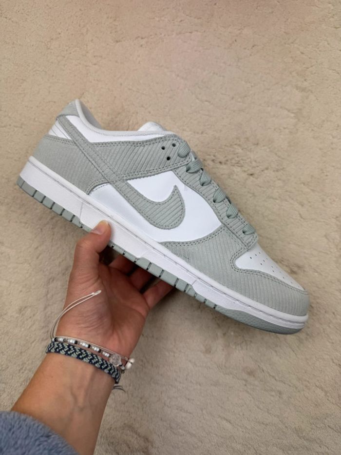 Nike Dunk Low Grey Corduroy Neuf Taille 44,5 - photo numéro 5