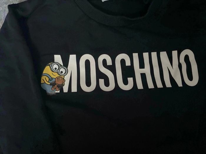 Pull moschino - photo numéro 4