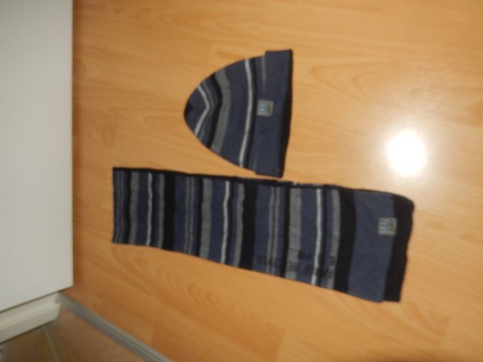 ensemble bonnet echarpe okaidi