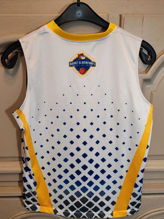 Basketball maillot t-shirt réversible sans manches - photo numéro 2
