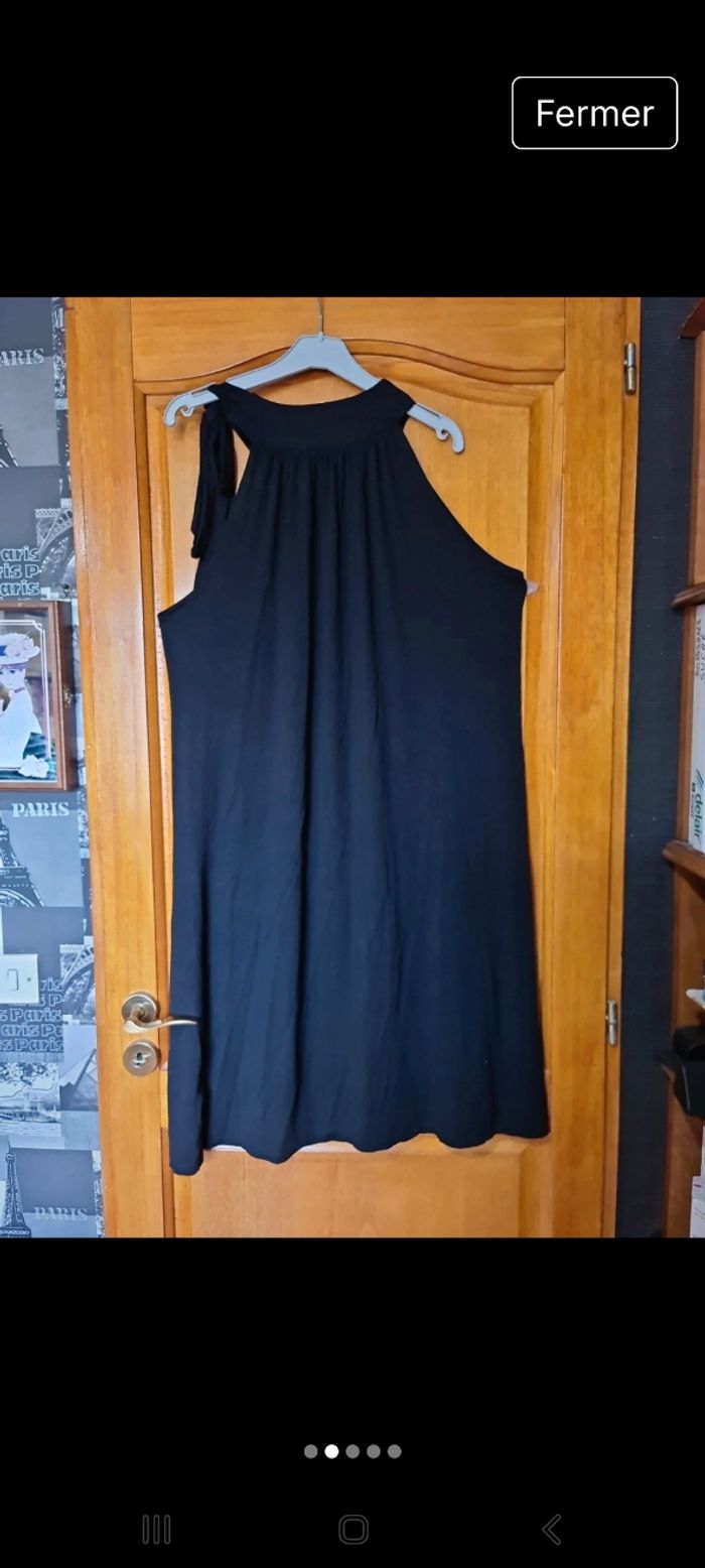 Robe taille 3XL - photo numéro 2