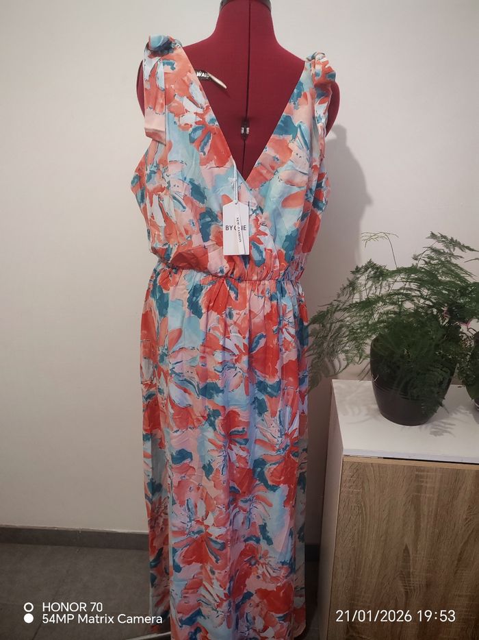 Robe longue fleurie - photo numéro 5