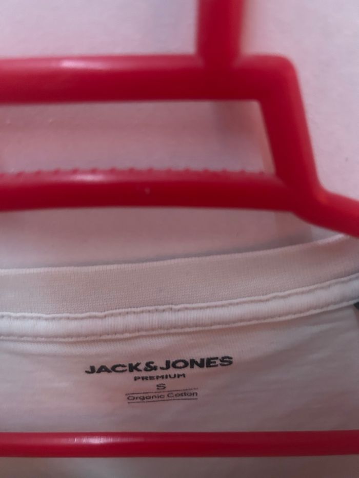 T shirt - photo numéro 2