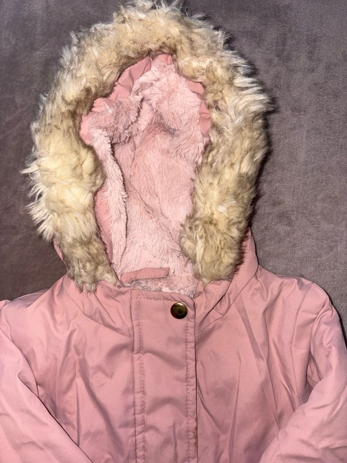 Lot de deux manteaux d’hiver 12 mois pour jumelles. - photo numéro 5