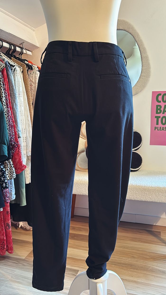 Pantalon à pince noir Bershka T36 - photo numéro 2