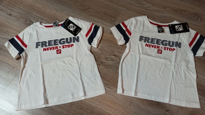 Lot de t-shirts de sport Freegun 8 ans neufs - photo numéro 2