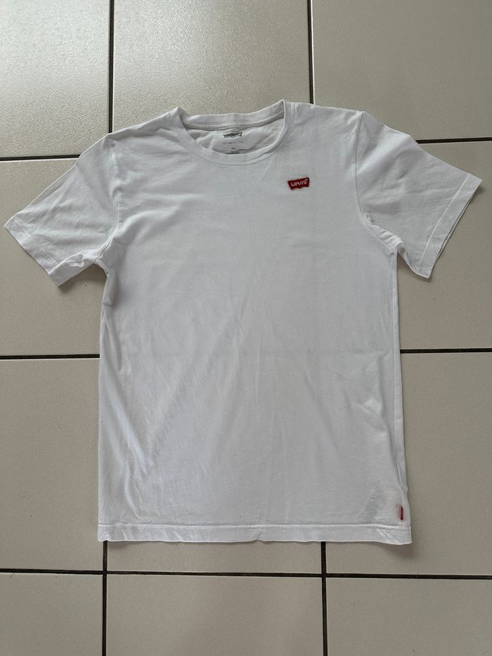 tee shirt blanc Levi's NEUF avec étiquette taille 16 ans - photo numéro 3