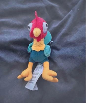 Peluche aimantée hei hei Disneyland Paris vaiana Disney