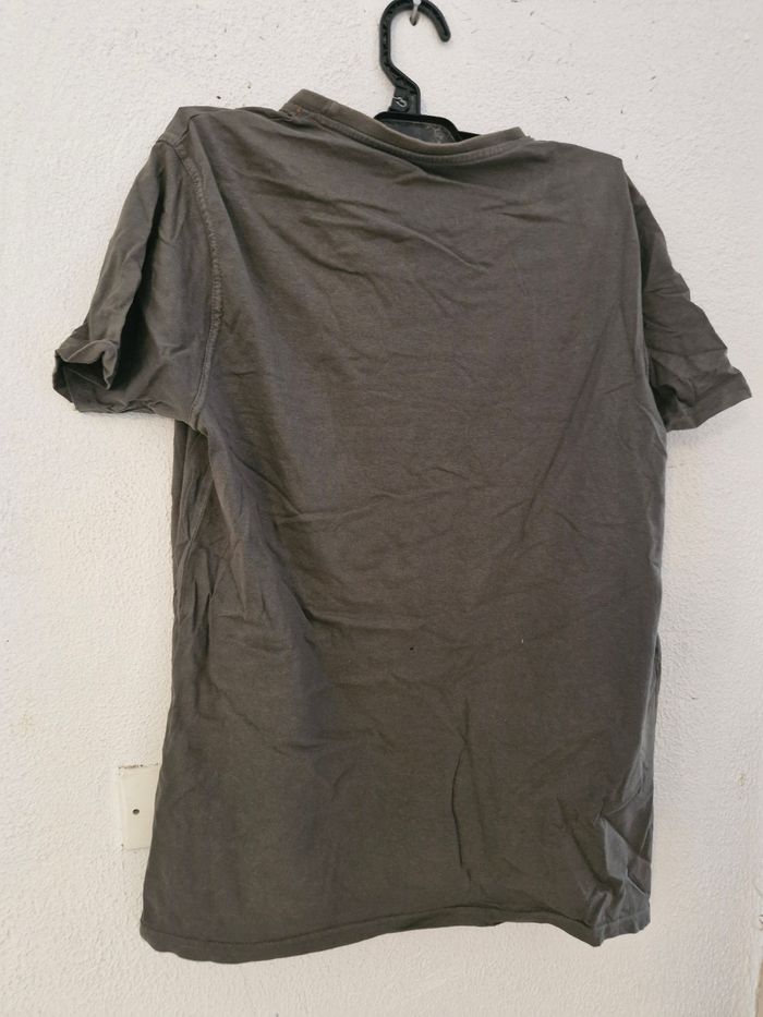 T-shirt taille L - photo numéro 2